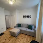 1 Bed Apartment - Centrally Located In The Heart Of Westminster