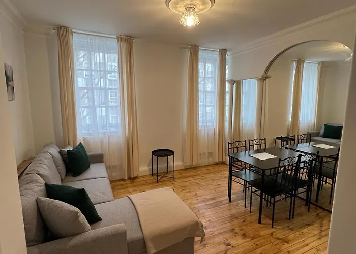 1 Bed Apartment - Centrally Located In The Heart Of Westminster